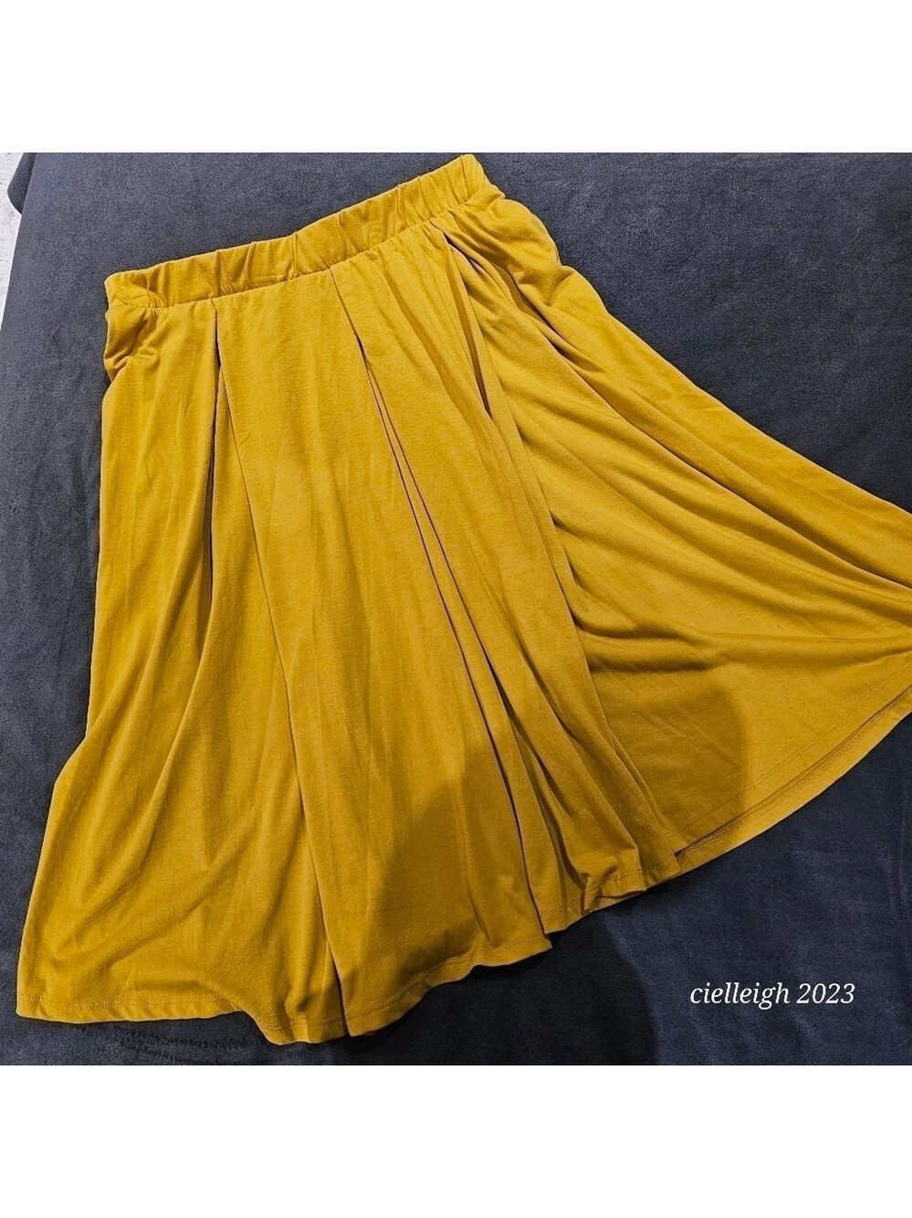 *4 for $25* Lularoe Madison Skater skirt